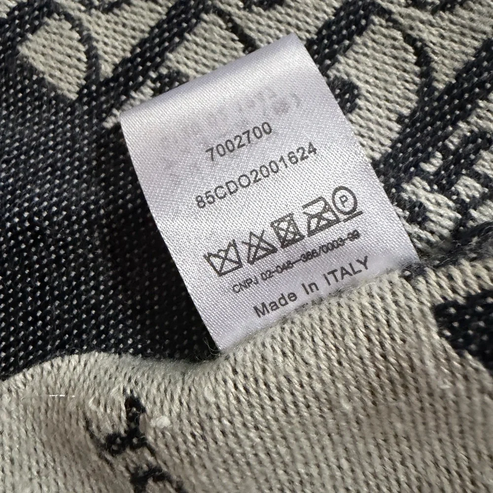 Christian Dior black & white scarf. Oblique jacquard pattern, fringe finish - Picture 3 of 7